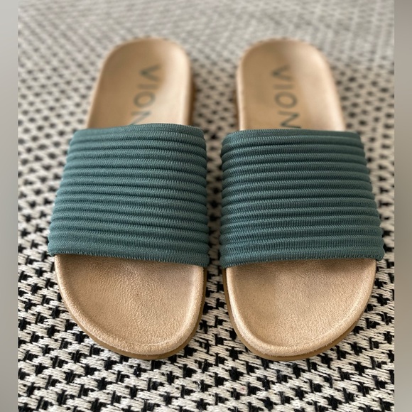 Vionic Evie Knit Slide Sandals Size 7 Bodega Blue Worn Once